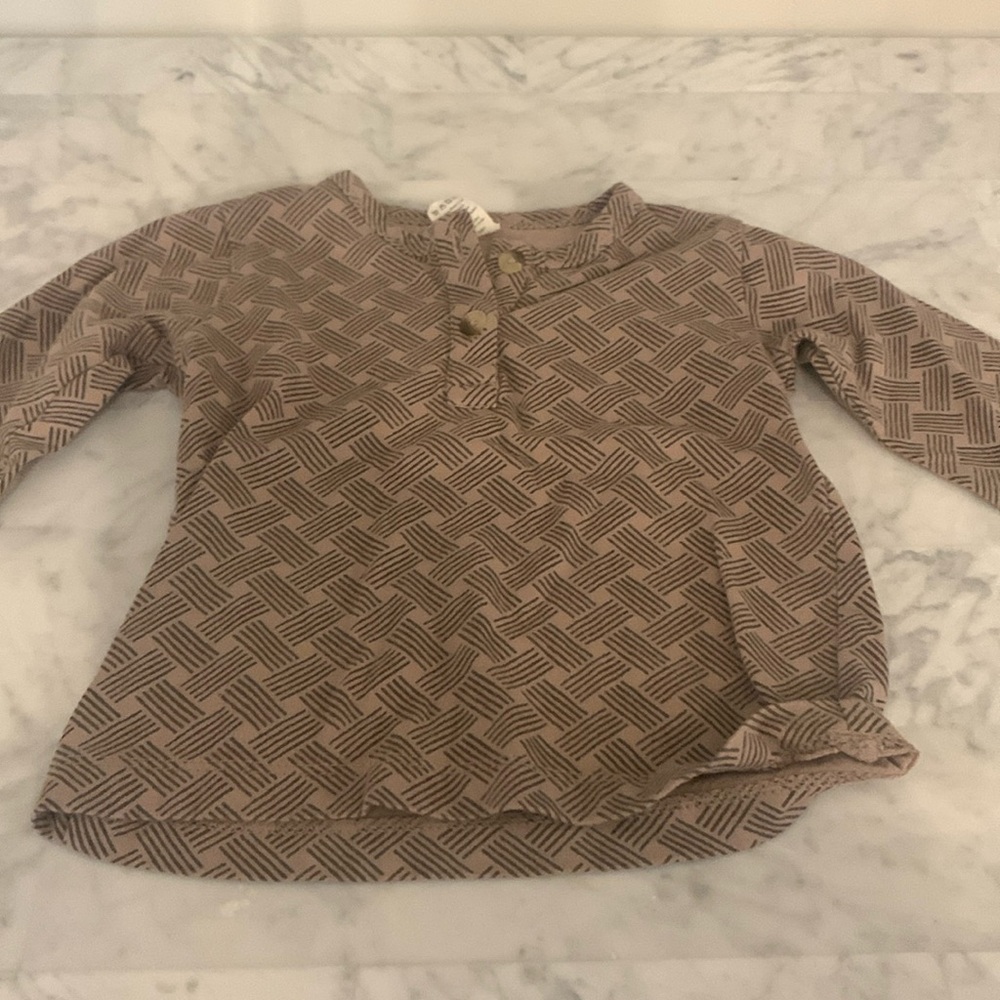 Kate Quinn LS shirt